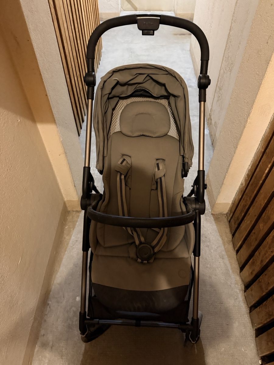 Cybex Poussette: Poussette bébé pliable Cybex Melio – D'occasion à Genève par max_7sf7