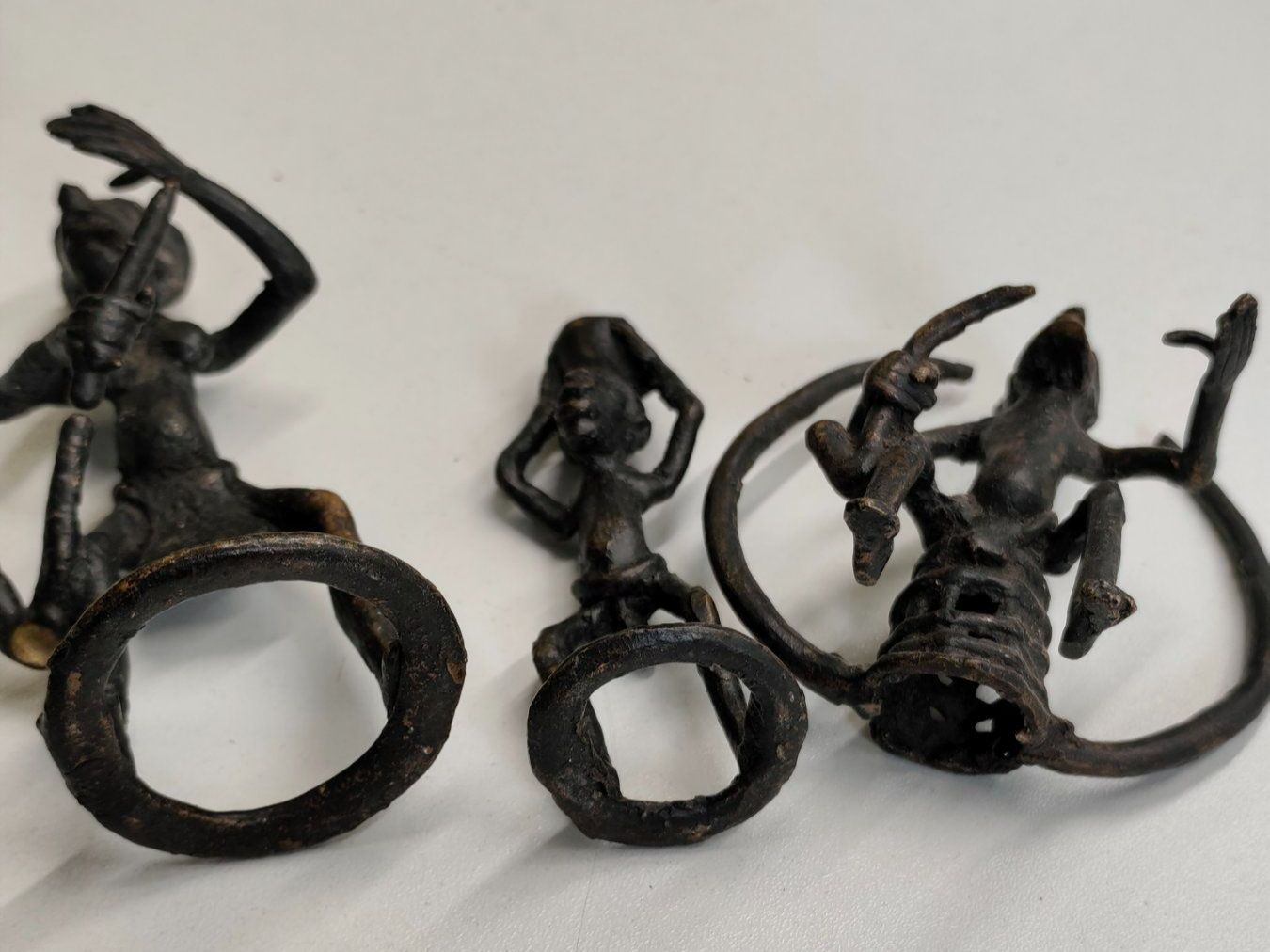 Statuette: Afrika Bronzefigur Ashanti-Stil / Goldgewichte ?? – Usato da Goldswil b. Interlaken venduto da troedlermarkt-goldsw 4