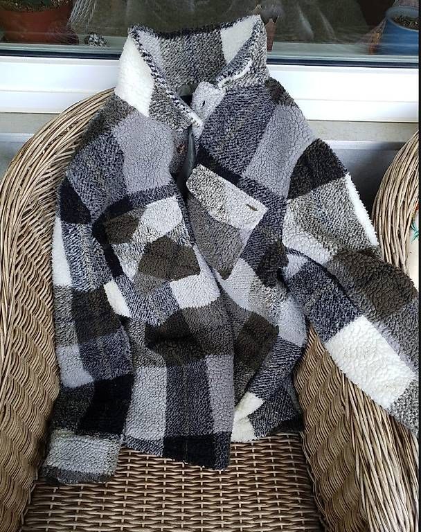 Jacken: Veste Silent Sherpa de Volcom Taille M – Gebraucht aus Nidau von jul_6tpv 4