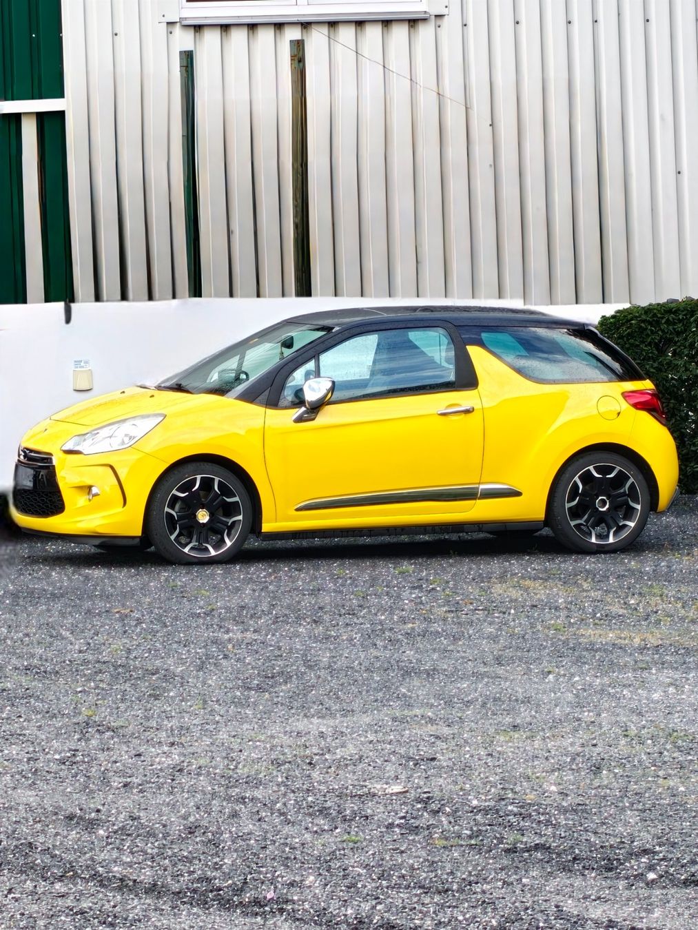 DS Automobiles Automobili: Zu Verkaufen Citroën ds3 – Usato da Sargans venduto da Damko. 3
