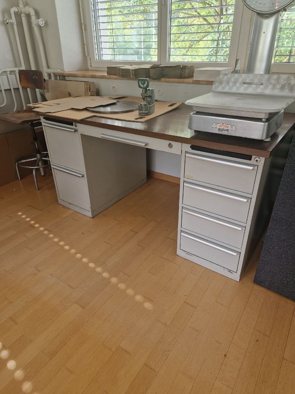 Scrivanie: Bureau style établi – Usato da Cortébert venduto da Mlgautier 1