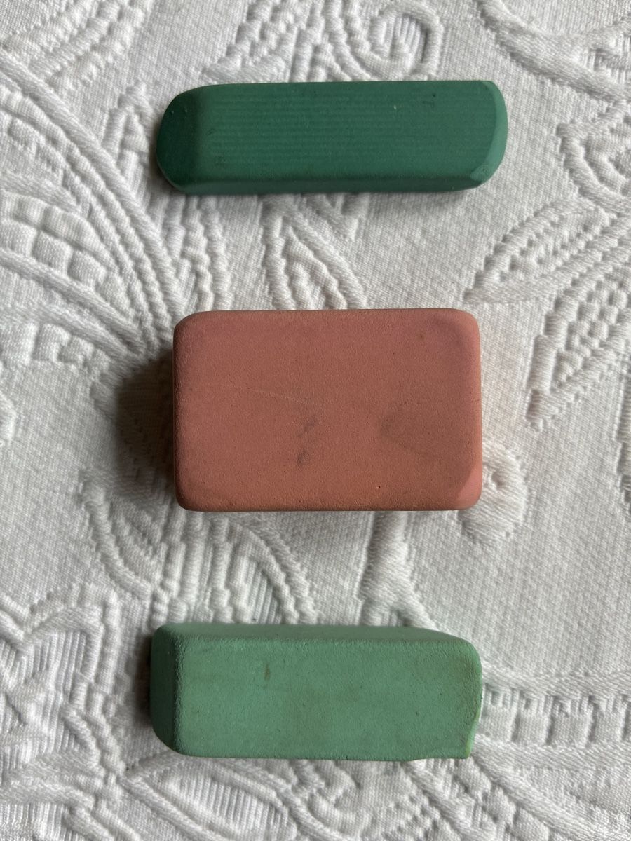 Altro in Scrittura & Disegno: 3 Vintage Eberhard Faber Radiergummis – Usato da Ebnat-Kappel venduto da ponyhales 1