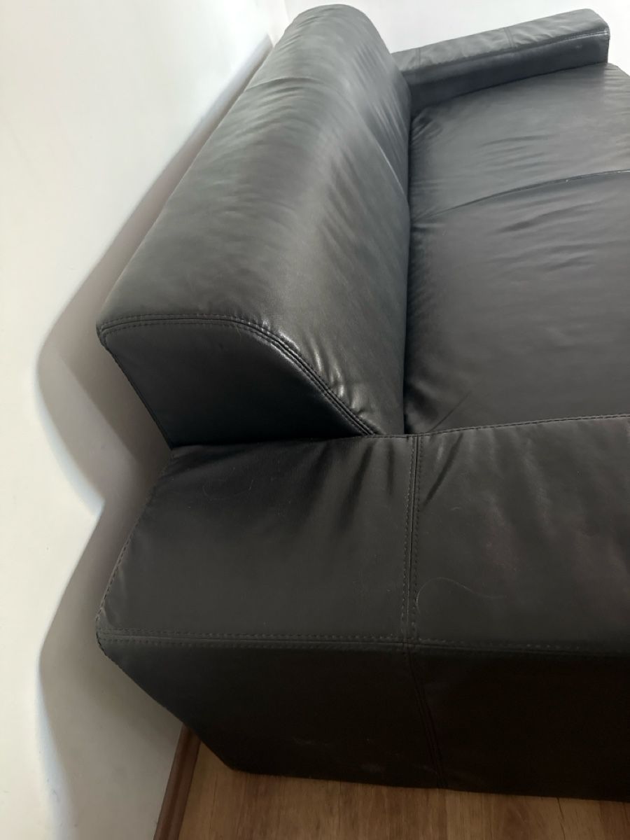 Sofas: Ledersofa – Gebraucht aus Lausen von salento98 1