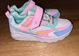 Neue Skechers Grösse 32