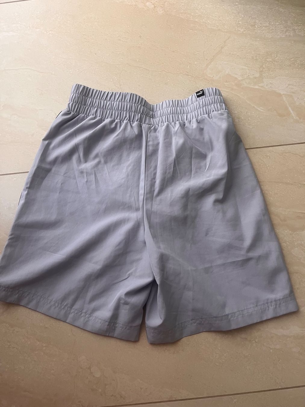 Puma Pantaloni: Puma Sporthose kurz graublau S – Nuovo (secondo la descrizione) da Kilchberg ZH venduto da len_k7gq 2