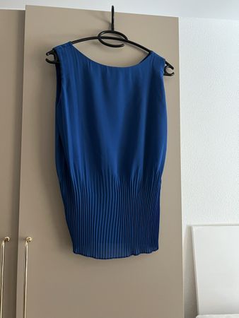 Damen Oberteil blau Grösse S mit Falten