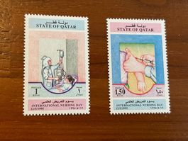 2 seltene Briefmarken Katar - Nursing Day 1995