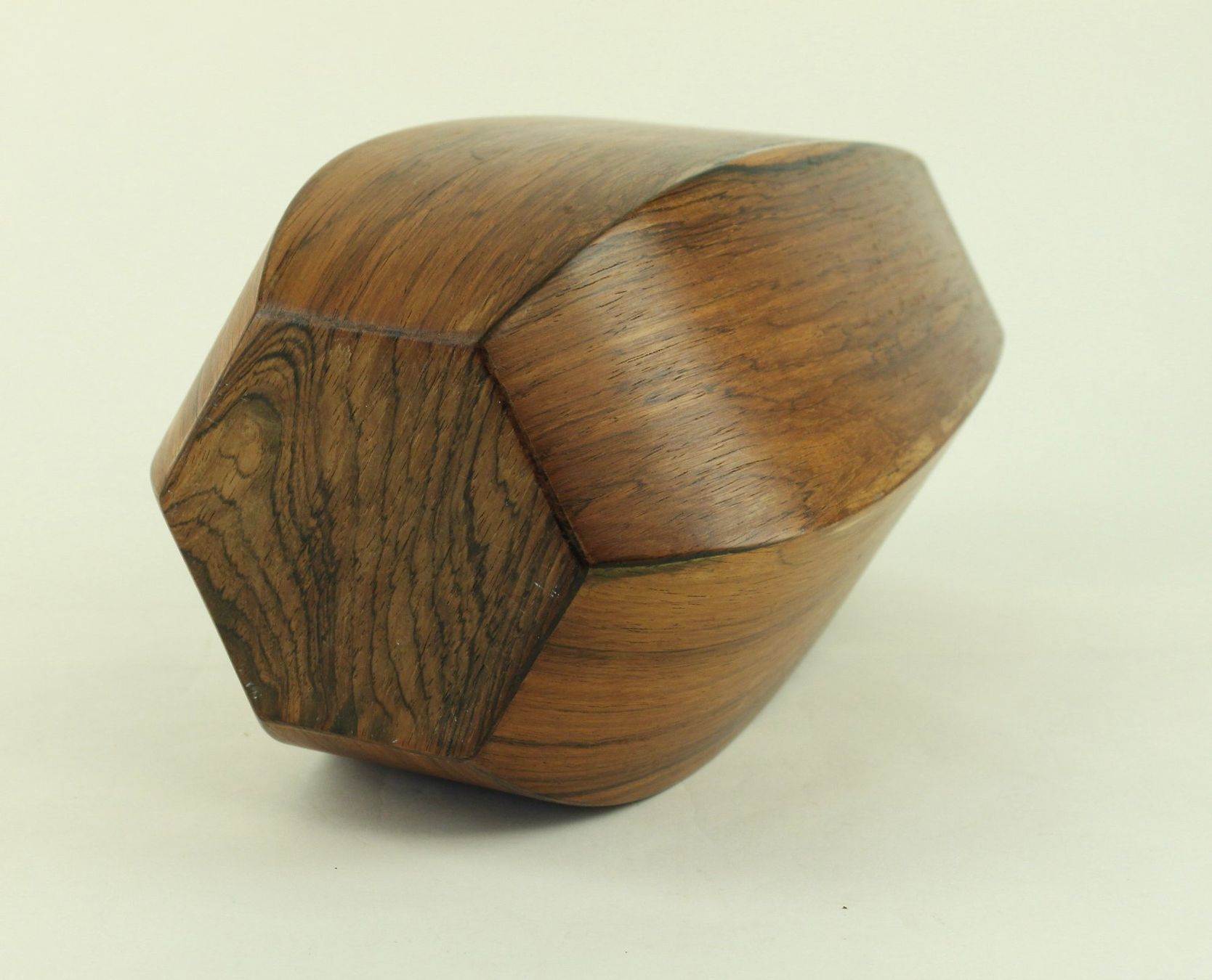 Vasen & Gefässe: PALISANDERVASE, DÄNISCHES DESIGN, 1960ER JAHRE. – Gebraucht aus Grandcour von Flowerstyle 7