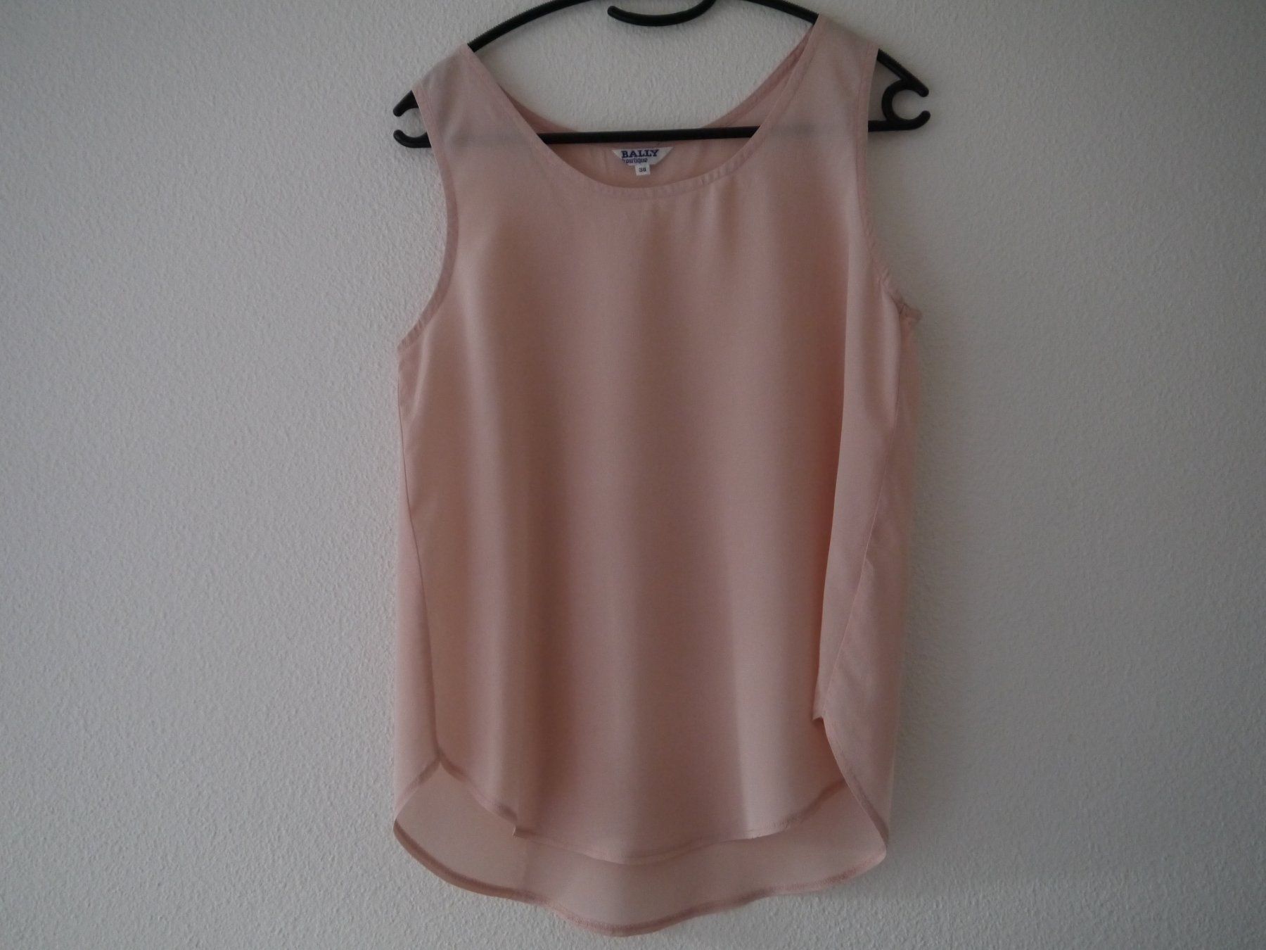 Bally Camicette: BALLY Top / Bluse aus 100% Seide Gr.38 – Usato da Hagendorn venduto da Blaf