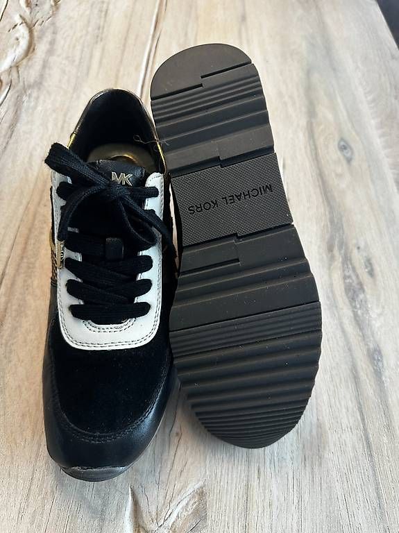 Damenschuhe: Michael Kors Schuhe Grösse 36.5 – Gebraucht aus Egg von Gabriela0000 3