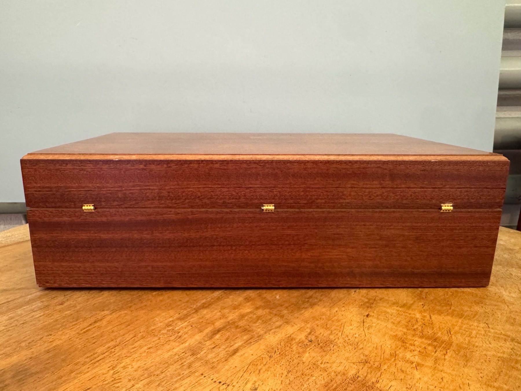 Humidor per sigari: Zigarren Humidor Marconi mit Cigar Master Befeuchter – Usato da Otelfingen venduto da Yossi-68 6