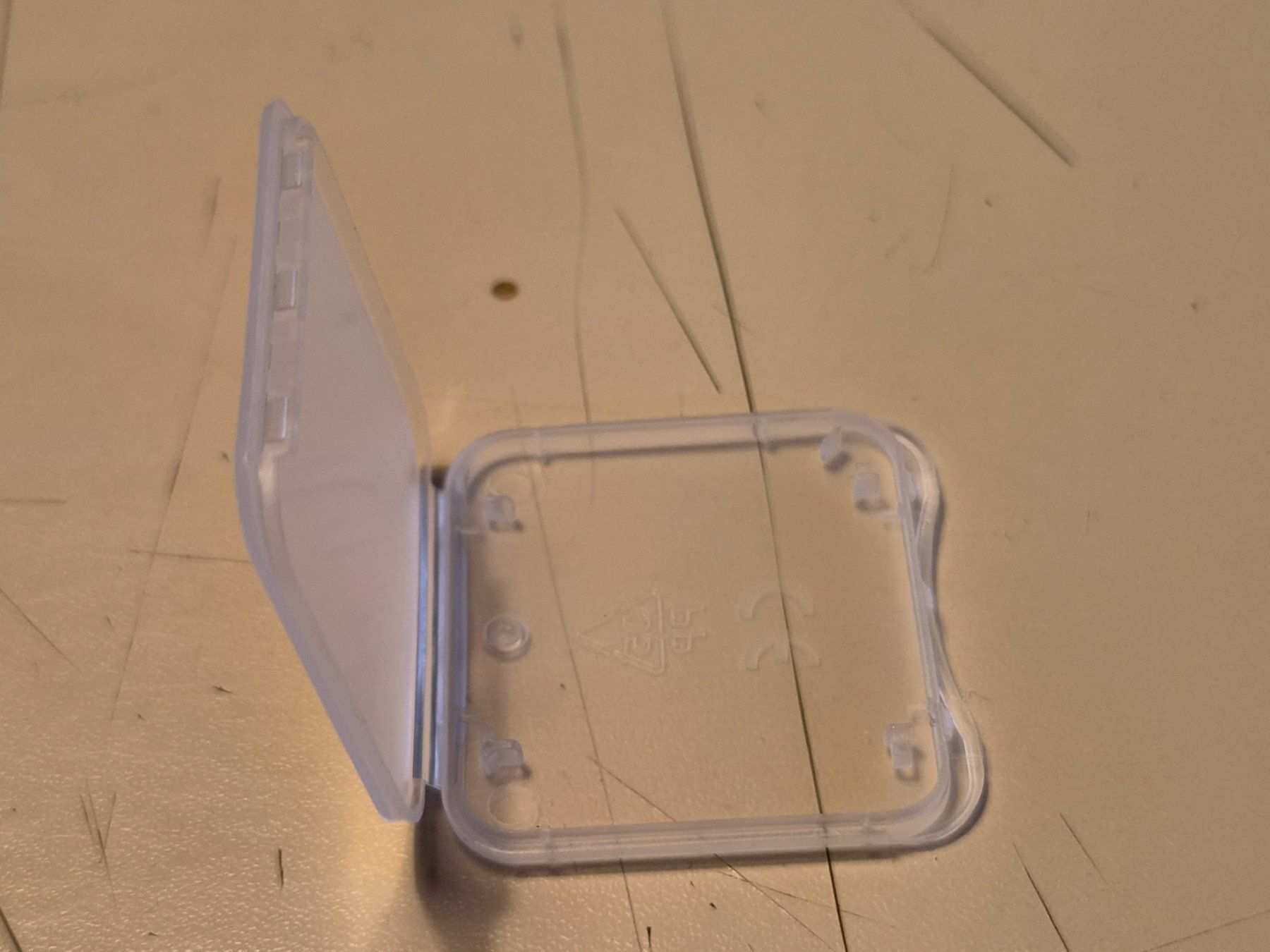 Contenitori & Simili: 12 x Kunststoff Boxen für je eine SD Card – Usato da Pratteln venduto da Motodrom 1