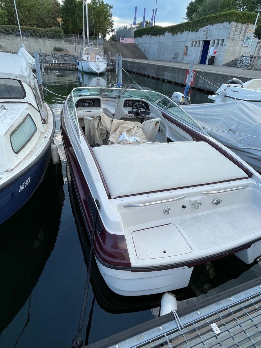 Mariah Bateaux: Bateau à Moteur 8 places – D'occasion à Neuchâtel par bri_859z 2