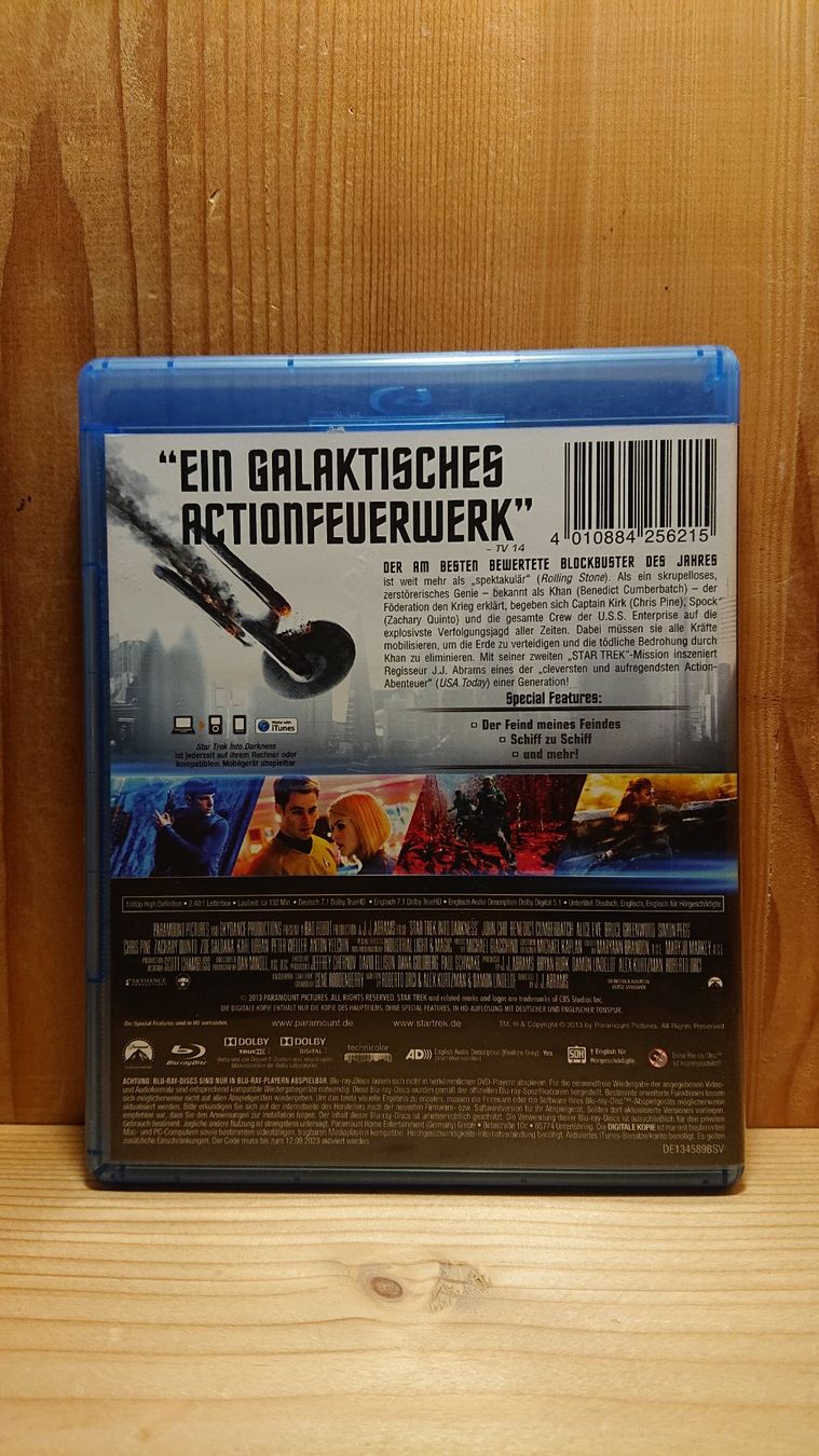 Alle DVDs: STAR TREK Into Darkness Blu-Ray – Gebraucht aus Wilderswil von Exebub 1