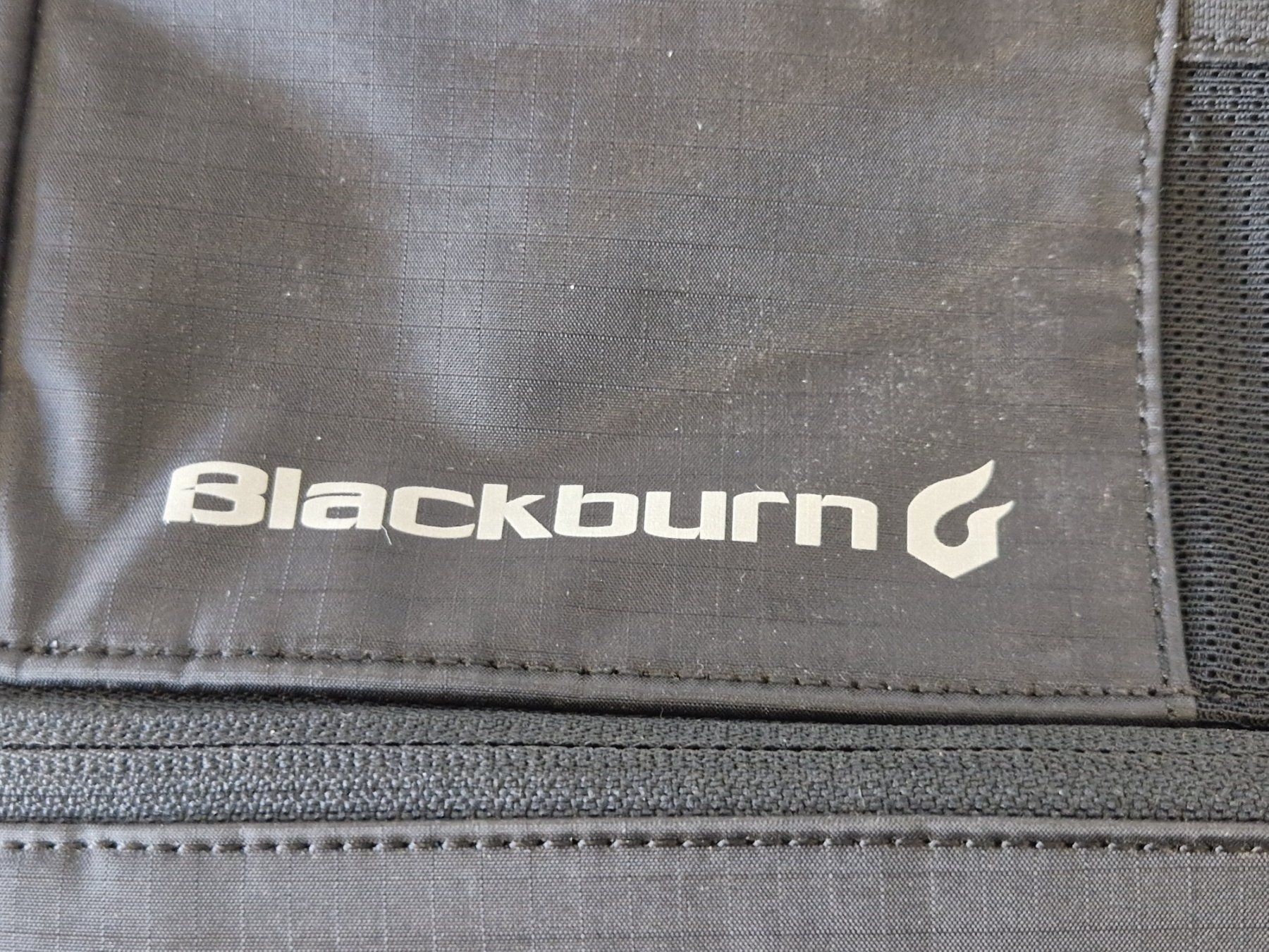 Taschen: BLACKBURN Outpost Frame Bag Black – Gebraucht aus Muhen von Restwert_Muhen 8