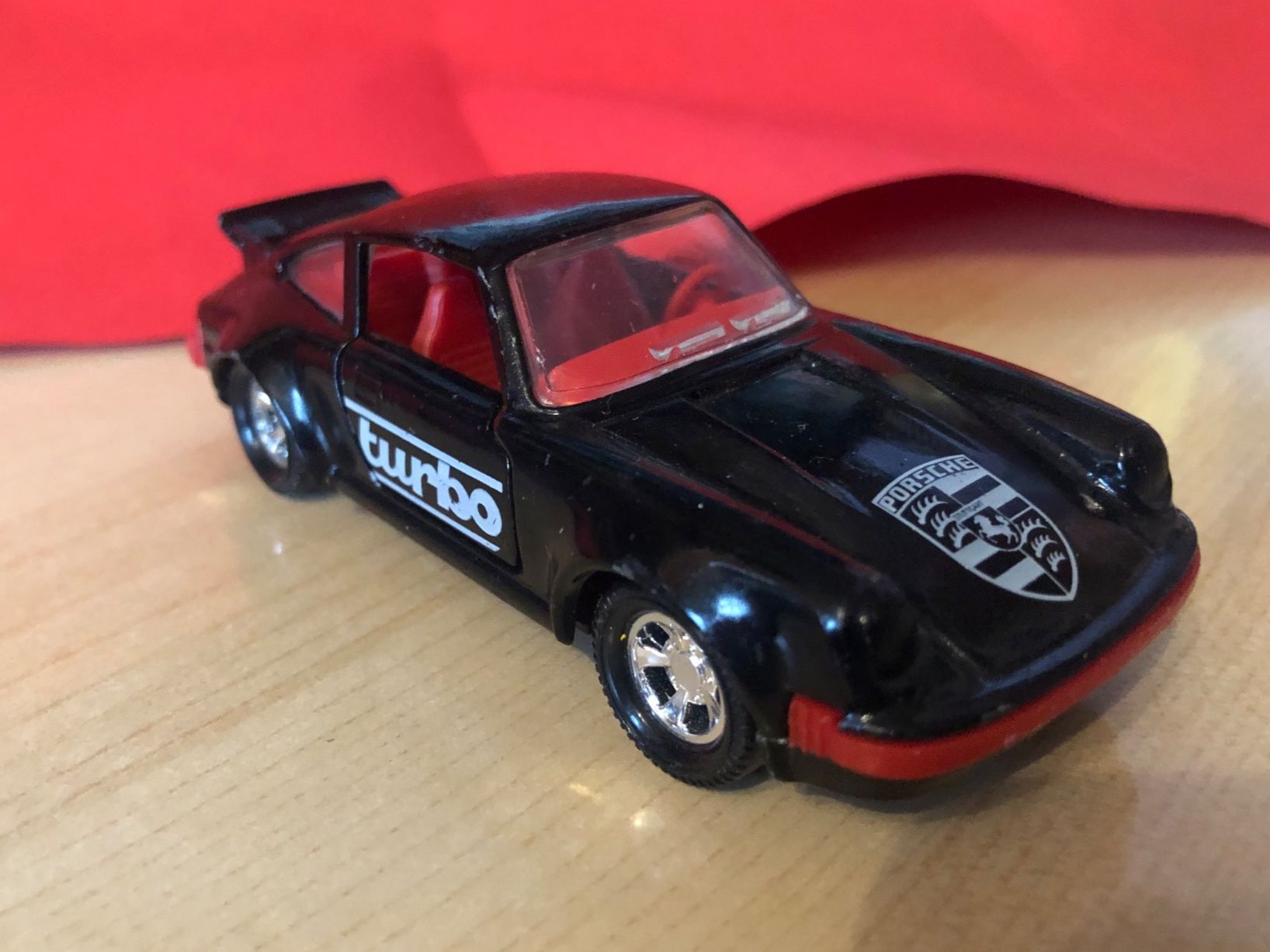 Matchbox Modellini d'auto: Modellauto Porsche Turbo / Matchbox Super Kings – Usato da Rümligen venduto da Sibill 1
