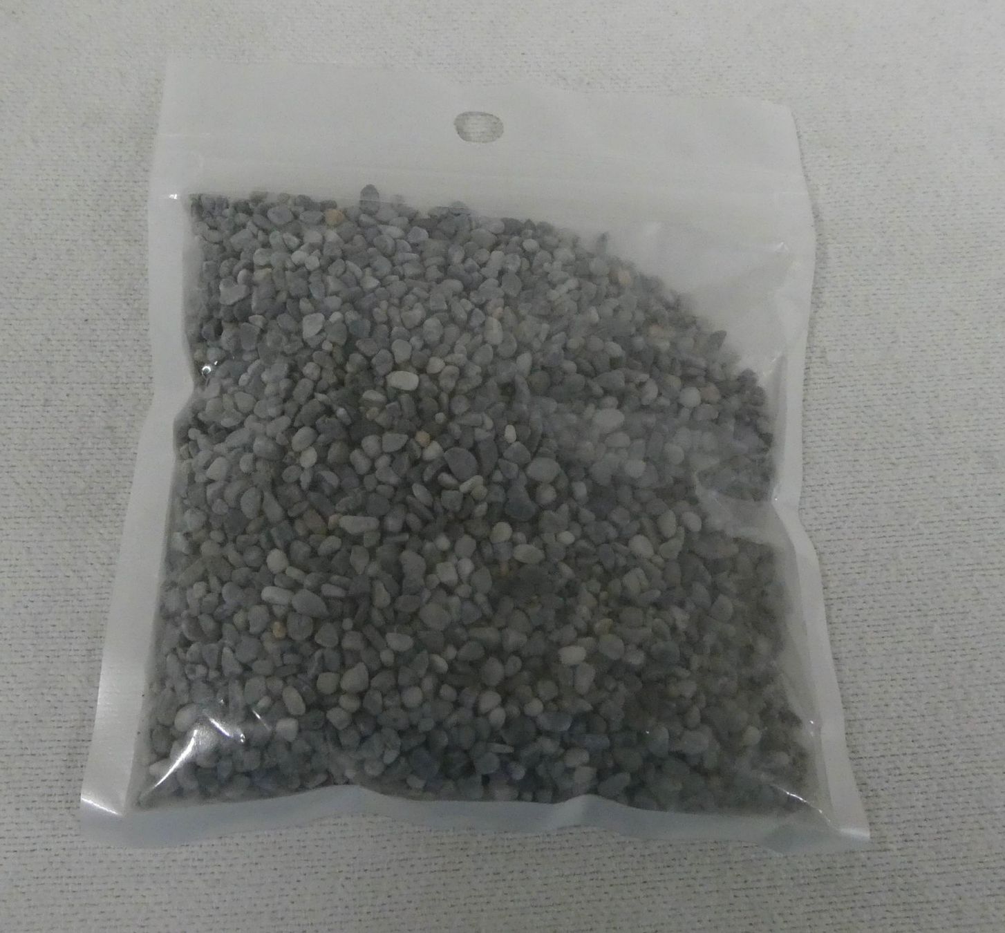 Modelleisenbahnen: Steine ca. 2 mm – Neu und originalverpackt aus Rupperswil von Ropi03