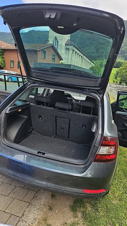 Skoda Automobili: Skoda Rapid Spaceback – Usato da Siebnen venduto da SchuJas 4
