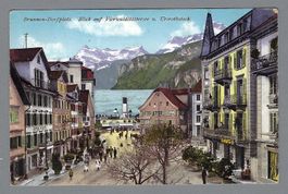 BRUNNEN, DORFPLATZ, SCHIFF ITALIA *