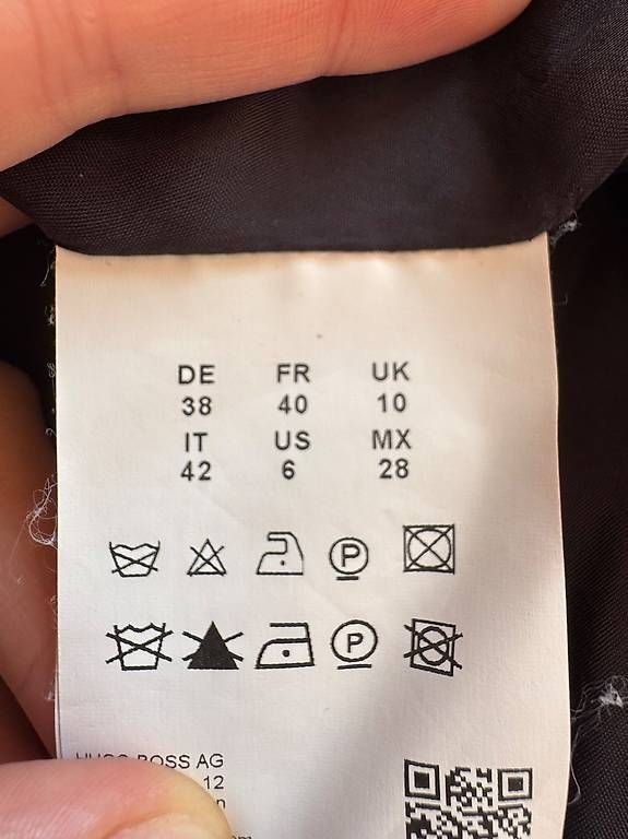 Hugo Boss Vestiti: Dunkelblaues Hugo Boss Kleid – Usato da Wädenswil venduto da theresa_soph 3