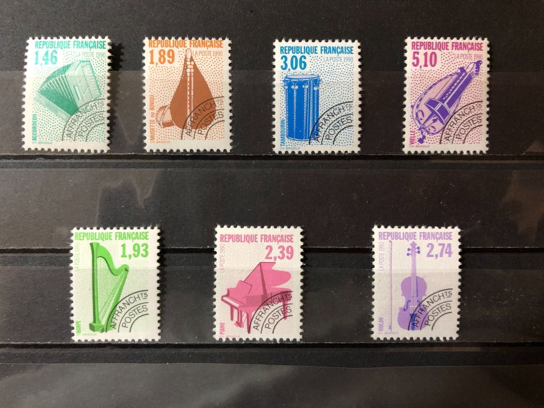 Tutti i francobolli: () Préoblitérés 1990 Instruments Neufs** – Nuovo e nell'imballaggio originale da Lausanne venduto da ffhoud