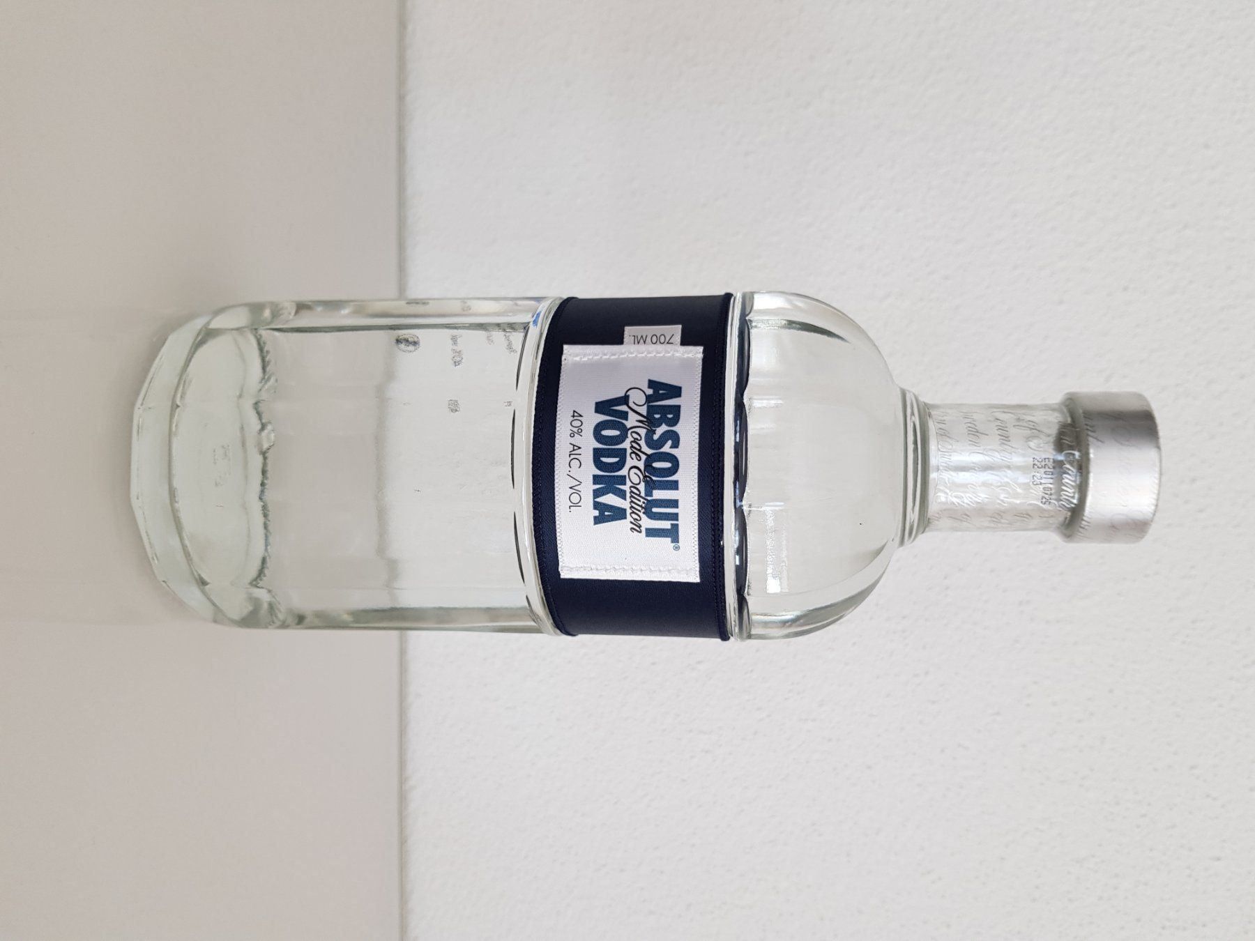Absolut Vodka Bevande alcoliche: Absolut Vodka Mode, Limited Edition – Nuovo e nell'imballaggio originale da St. Erhard venduto da ITR1727 1