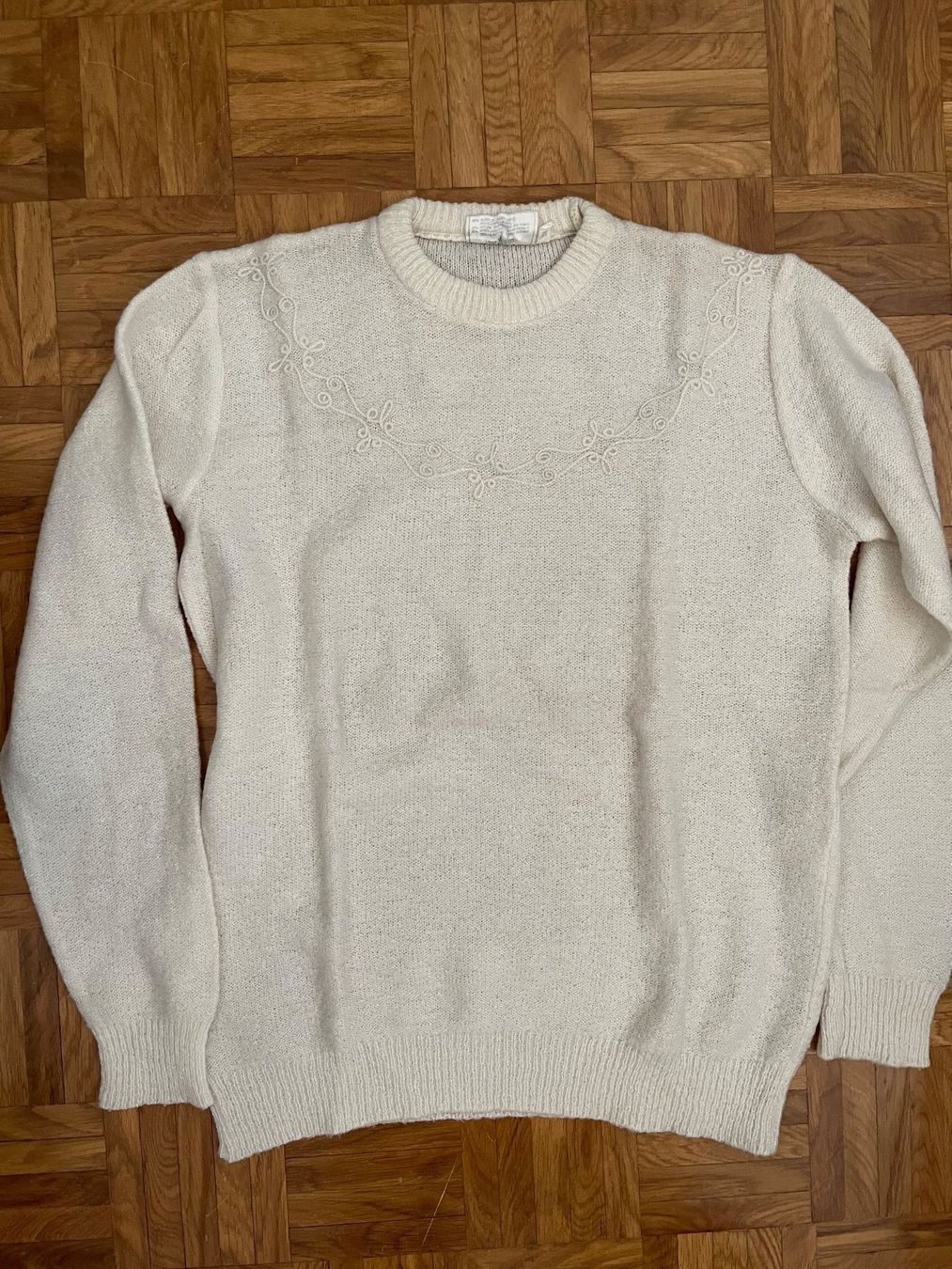 H&M Maglioni & Felpe: Pullover, H & M, Gr. M – Usato da Basel venduto da Pacco09
