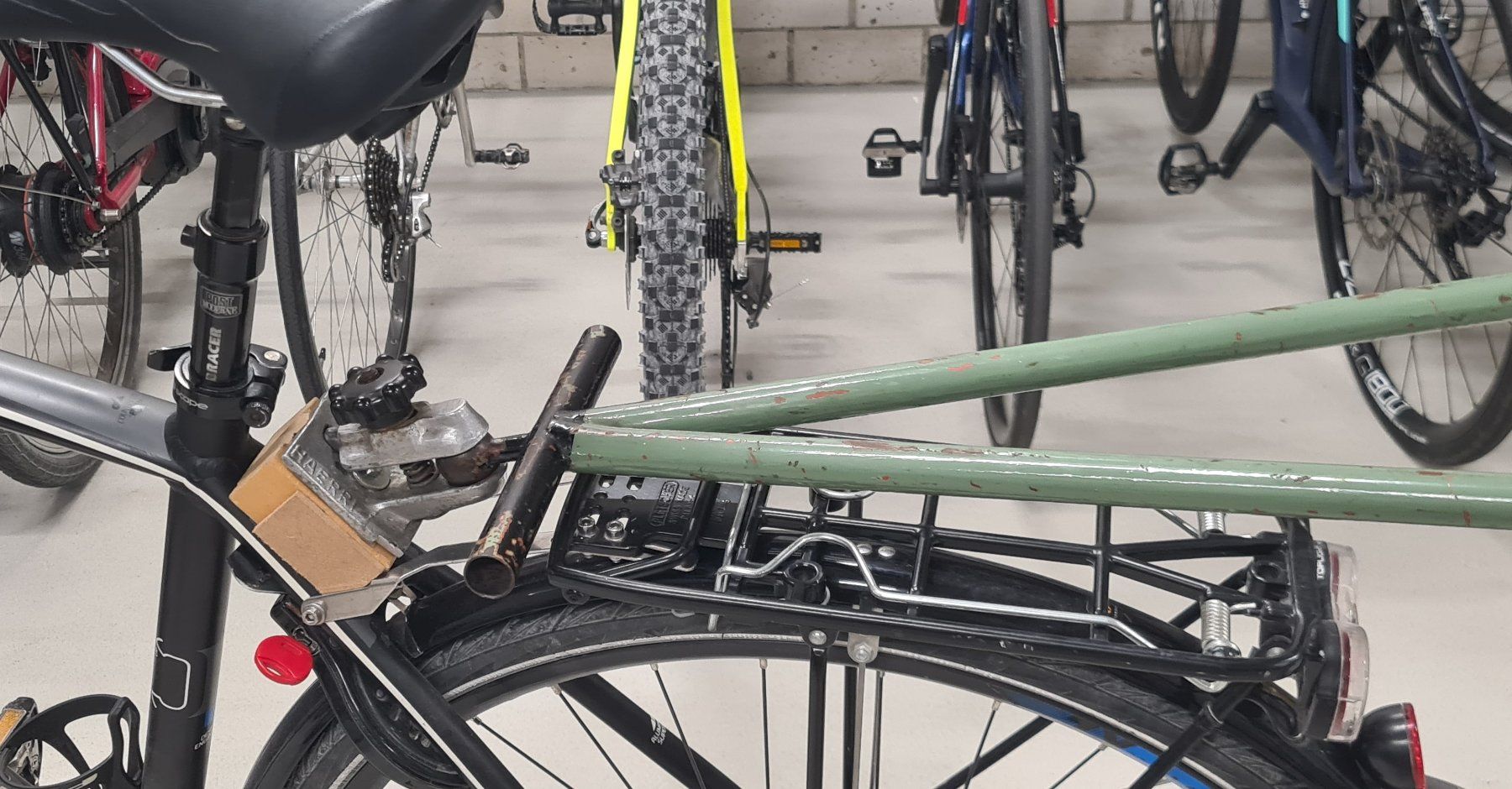 Anhänger: Fahrrad-Anhänger – Gebraucht aus Hombrechtikon von W.Imfeld 3
