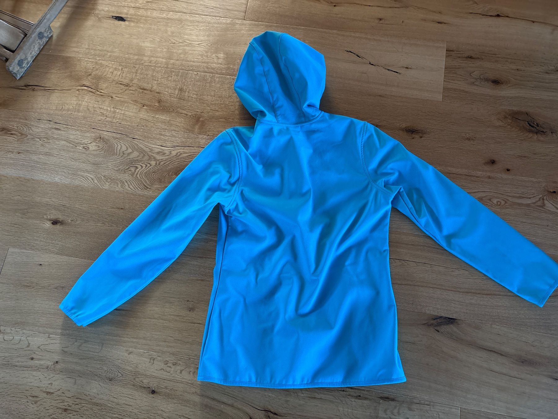 Giacche: Softshell Jacke BelowZero blau mit Kapuze – Usato da Beatenberg venduto da Rose406 3