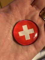 Aimant décoratif - drapeau suisse - parfait état!