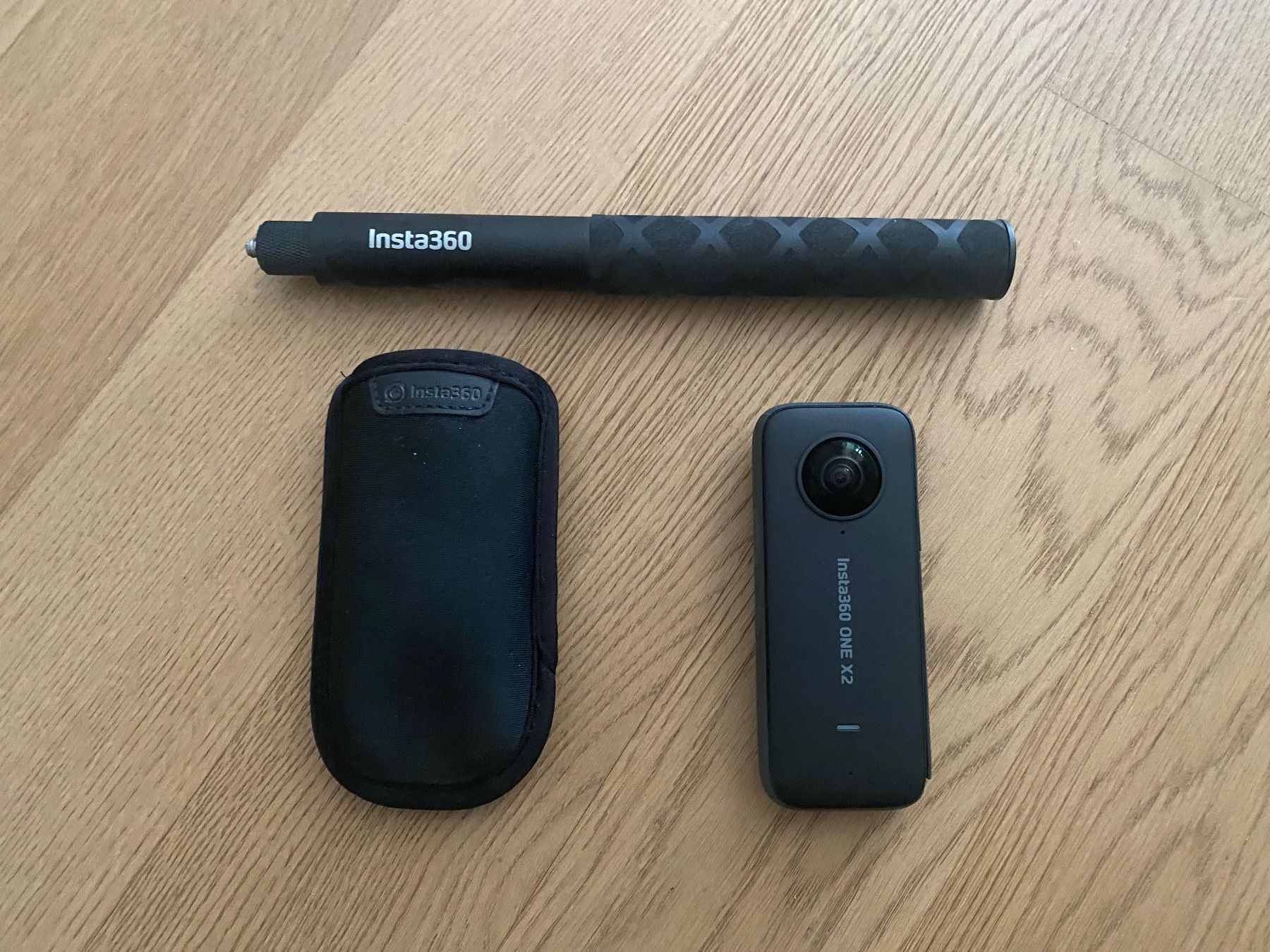 Insta360 Action Cam: Insta360 One X2 (Bundle mit Stick) – Usato da Egg b. Zürich venduto da sas_28l2 1
