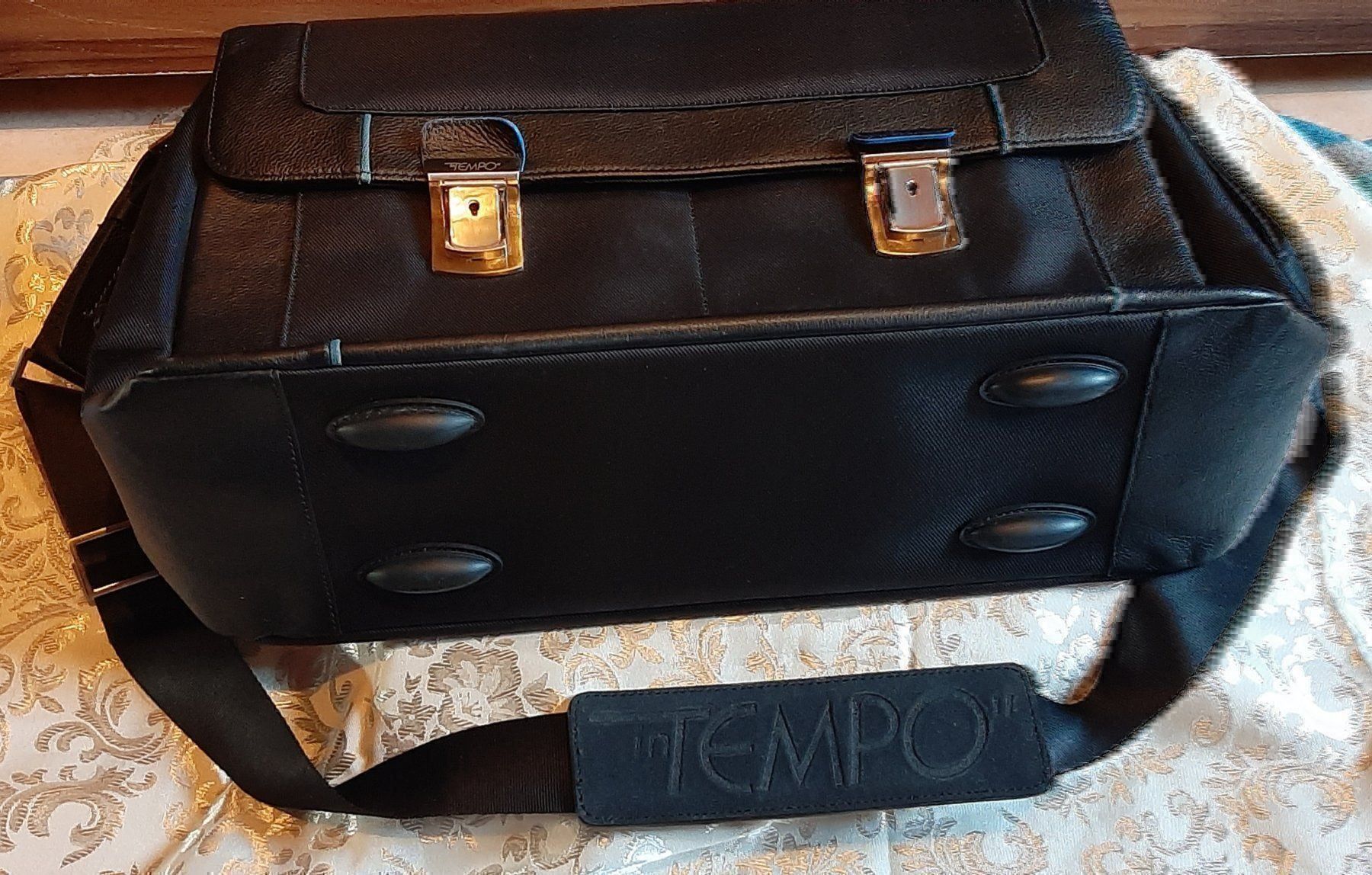 Borse: Sac ordinateur Porte documents In Tempo – Nuovo (secondo la descrizione) da Botyre (Ayent) venduto da Viperine 1