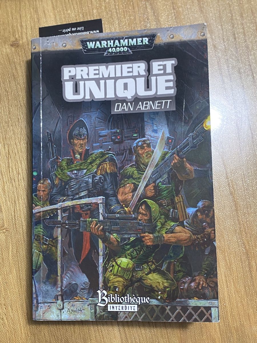 Bücher: Warhammer 40k - Premier et Unique – Gebraucht aus Binningen von rom_th69