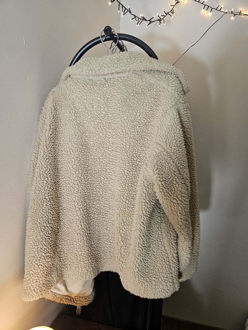 H&M Jacken: H&M Teddy Jacke, Grösse L, beige – Gebraucht aus Zürich von the_k8dc 2