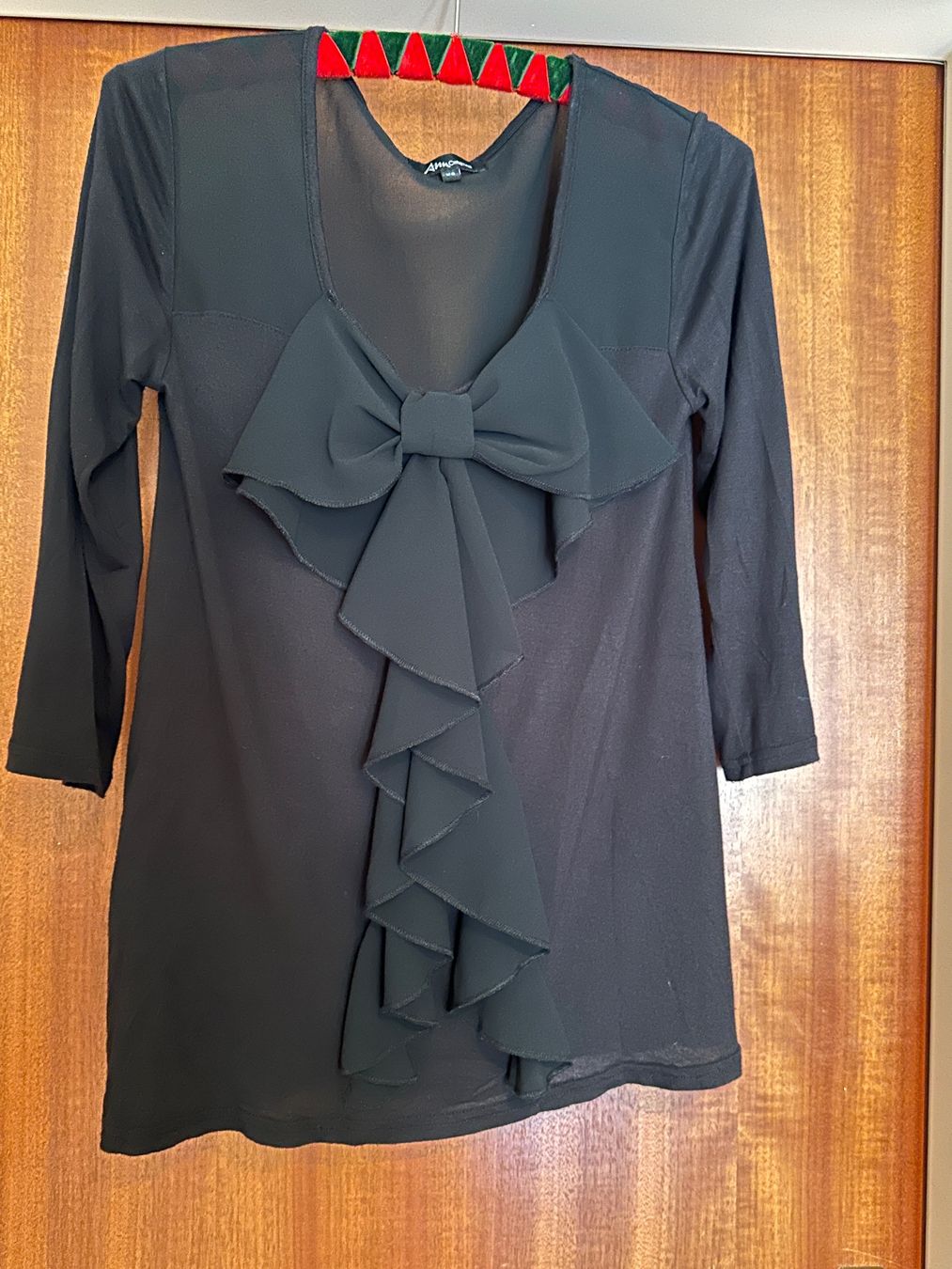 Lotti di vestiti: 2 chice Blusen/Shirt /  schwarz – Usato da Therwil venduto da jas_vpt8 2