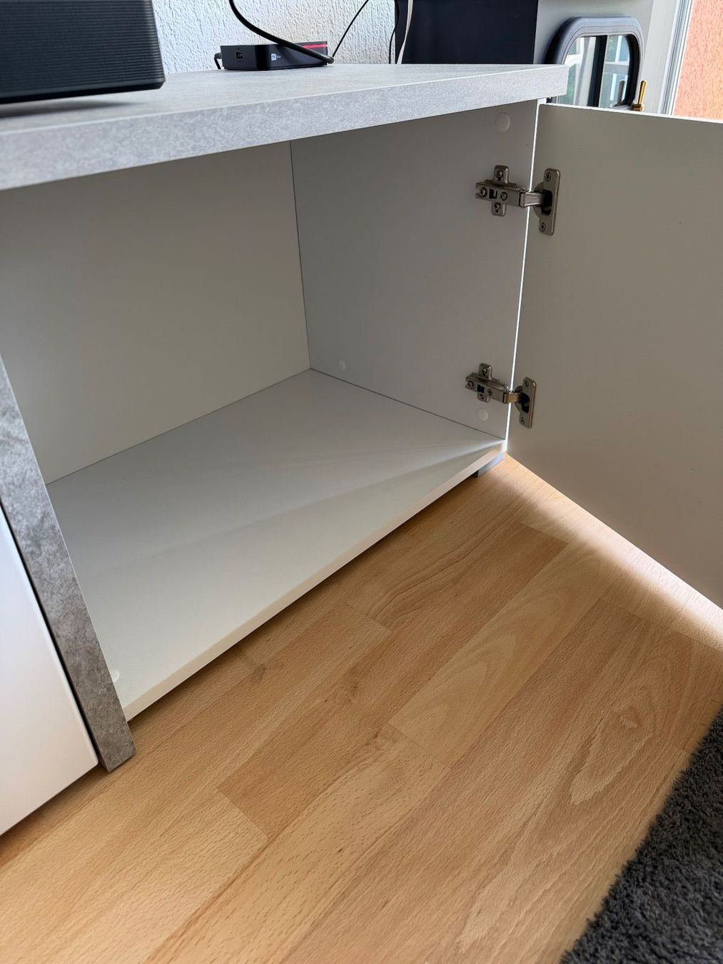 Mobili TV: Modernes TV-Möbel – Usato da Solothurn venduto da mar_6ggz 2