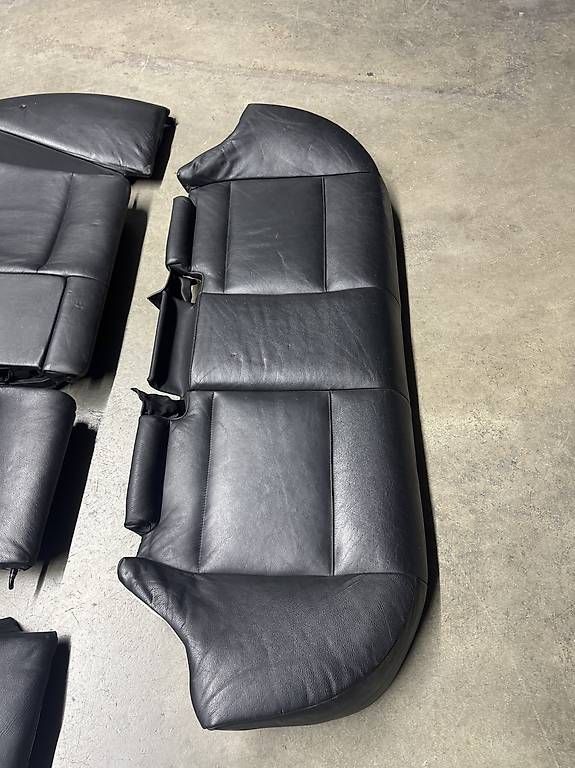 Tutti pezzi di ricambio auto: Rückbank BMW E46 Leder – Usato da Buchs SG venduto da Ammo97 1