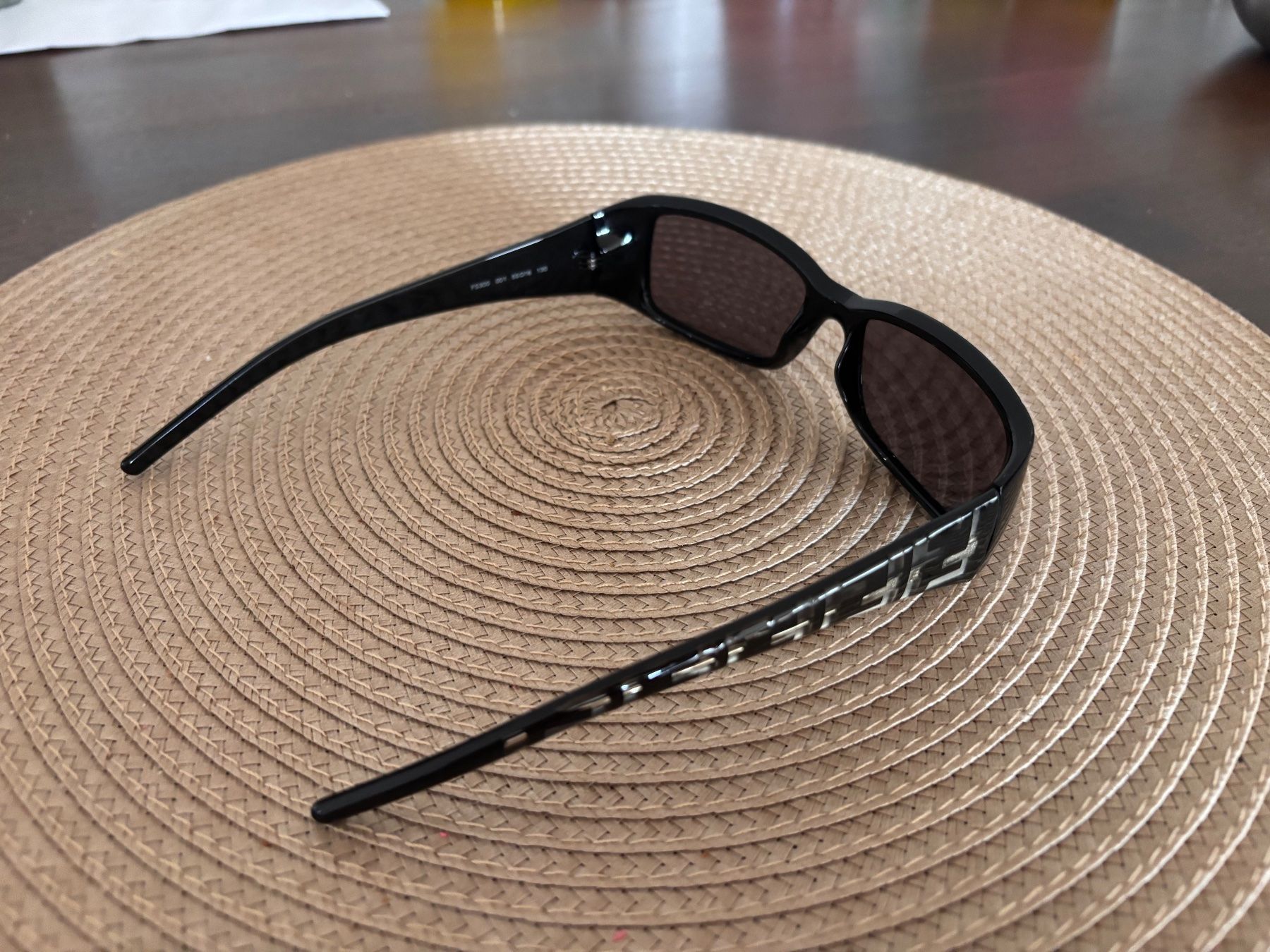 Fendi Occhiali & Lenti: Fendi Sonnenbrille schwarz – Usato da Zürich venduto da hal_z8jv 4