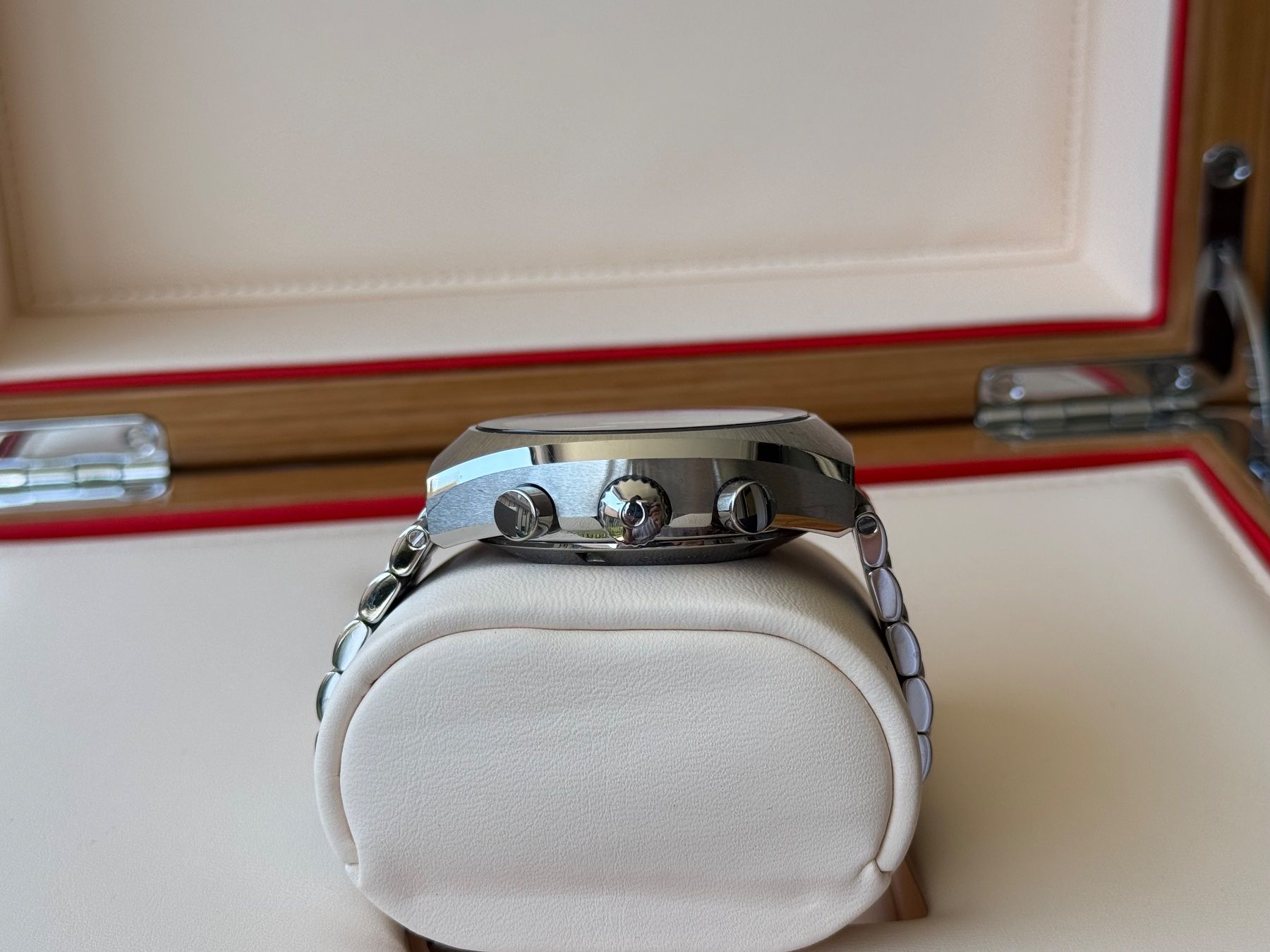 Omega Uhren: Omega Speedmaster Mark II – Gebraucht aus Môtier (Vully) von Mugen1 5