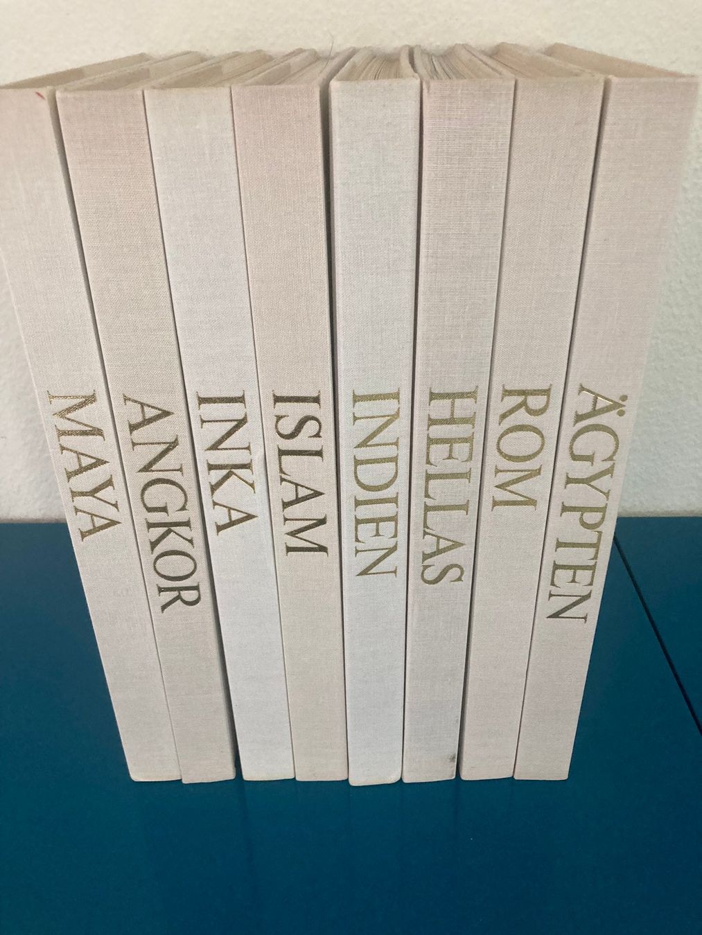 Libri: Monumente grosser Kulturen: Acht Bände – Nuovo (secondo la descrizione) da Thalwil venduto da figueres 1