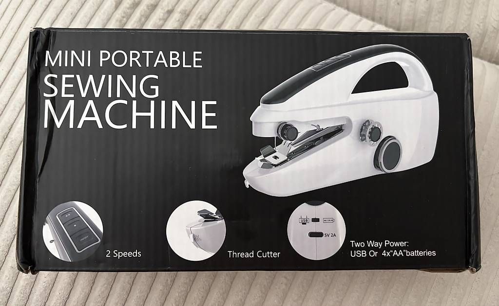 Nähmaschinen: Mini machine à coudre portable  2 vitesses  USB / piles – Neu und originalverpackt aus Brent von BenPerret 2