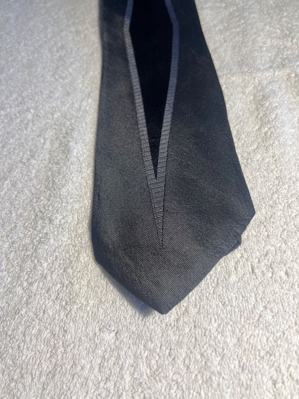 Cravatte: LS Tiemakers – Usato da Neukirch / Egnach venduto da Taucher68 4