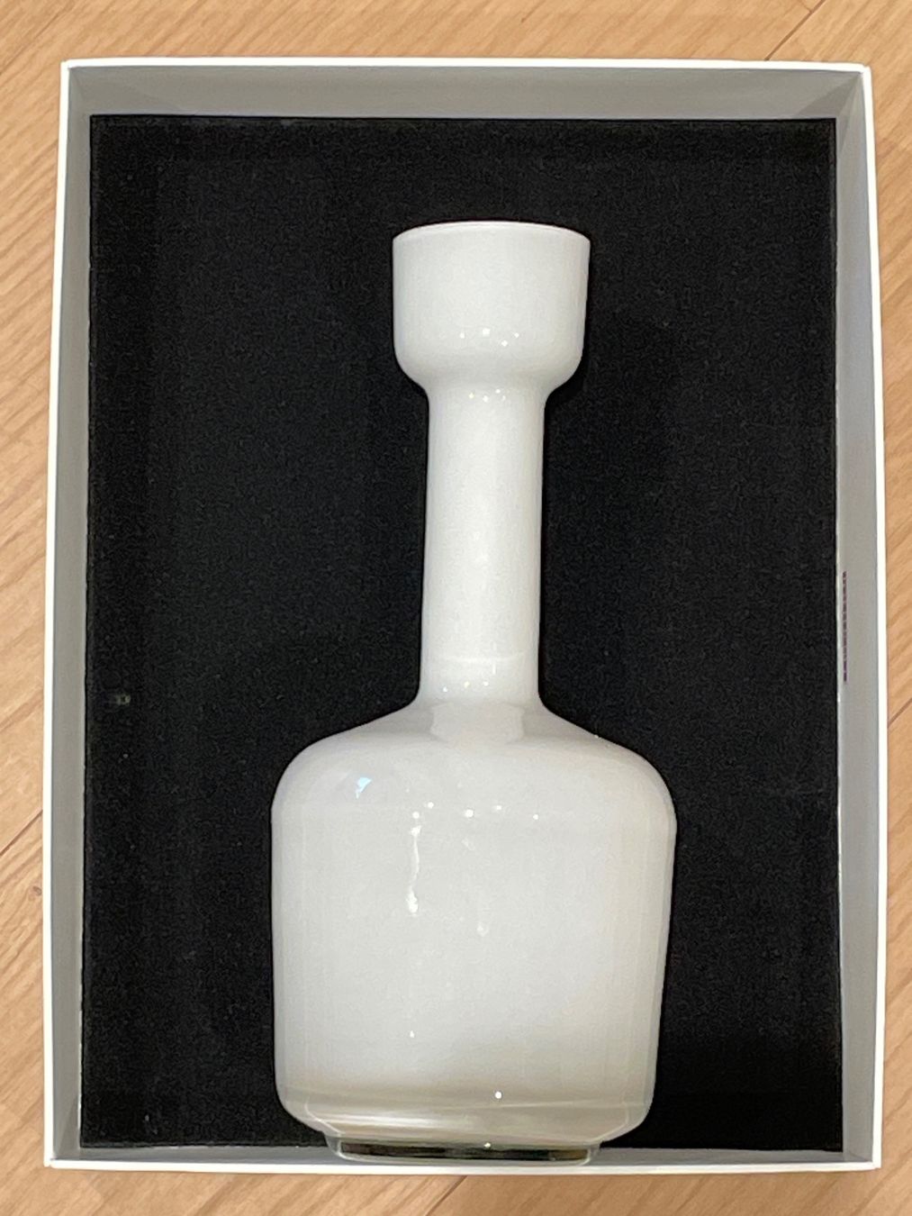 Vasi & Recipienti: Glasvase Opalglas-Optik (weiss) – Usato da Zürich venduto da plumita