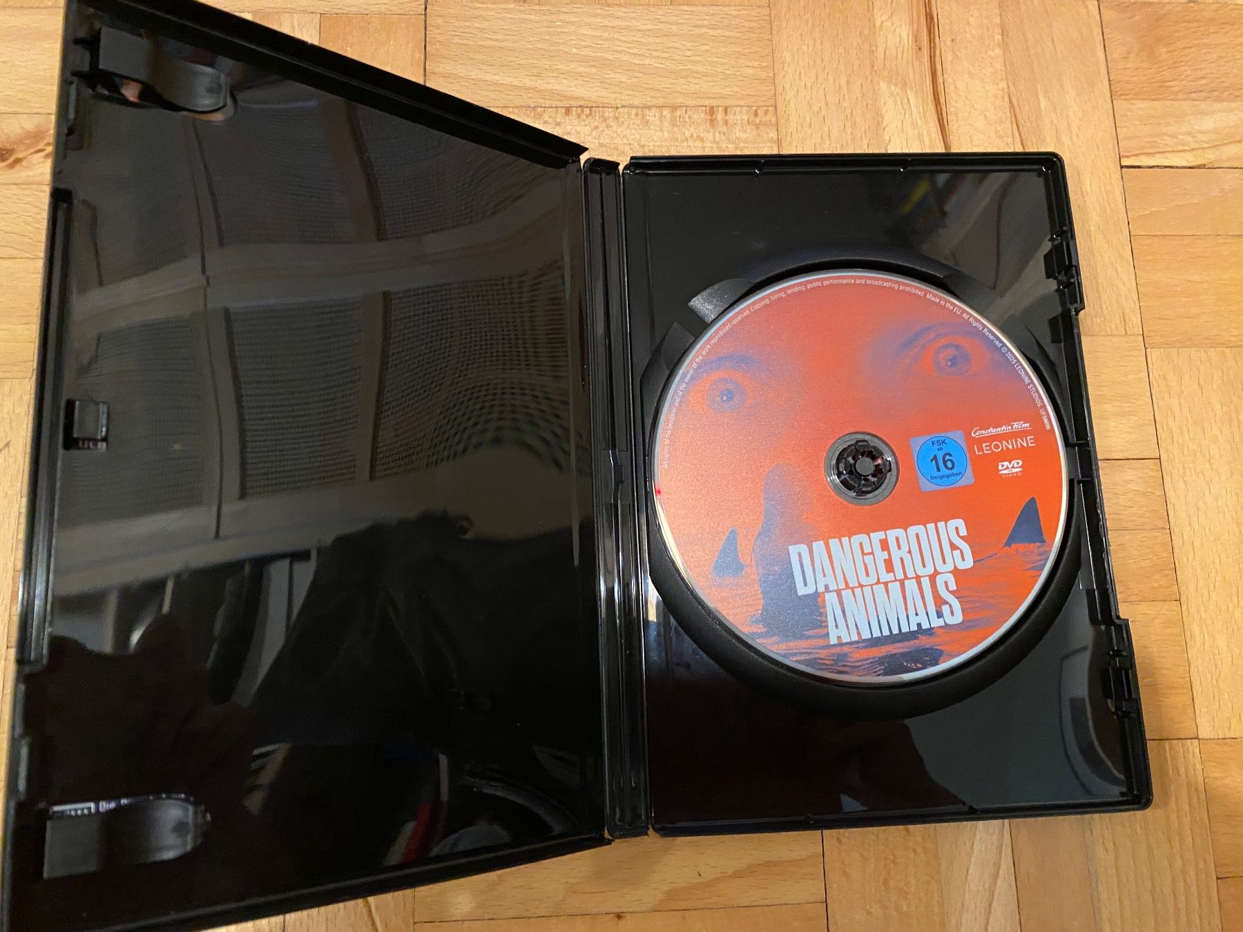 Tutti i DVDs: Dangerous Animals – Nuovo (secondo la descrizione) da Zürich venduto da Wim-Broccoli 2