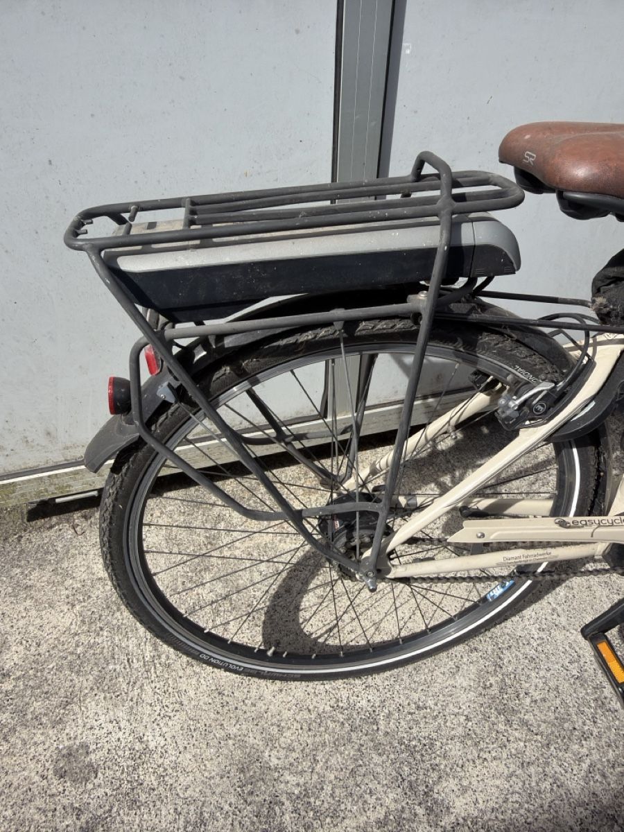 Velos: Vélo électrique pour pièces  – Defekt aus Chavannes de Bogis von yan_cz2h 2