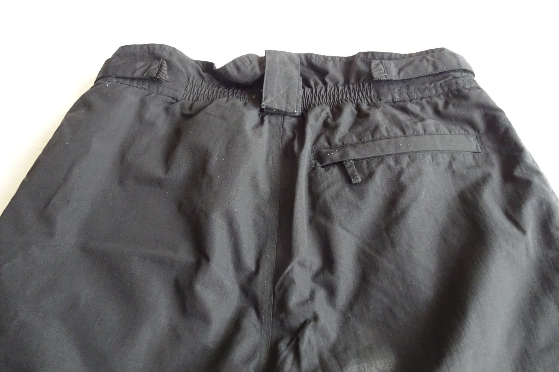 Pantalons: schwarze Skihose Extend Gr. M – D'occasion à Strengelbach par schmetterling20 3