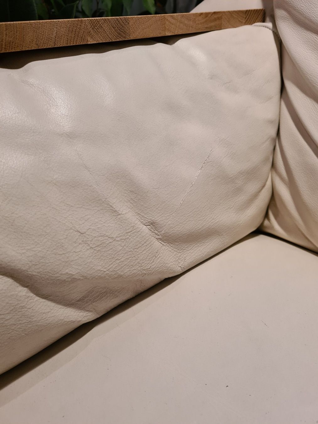 Sofas: Sofa mit Schlaffunktion IKEA Echtleder – D'occasion à Schaffhausen par mno_5j2p 4