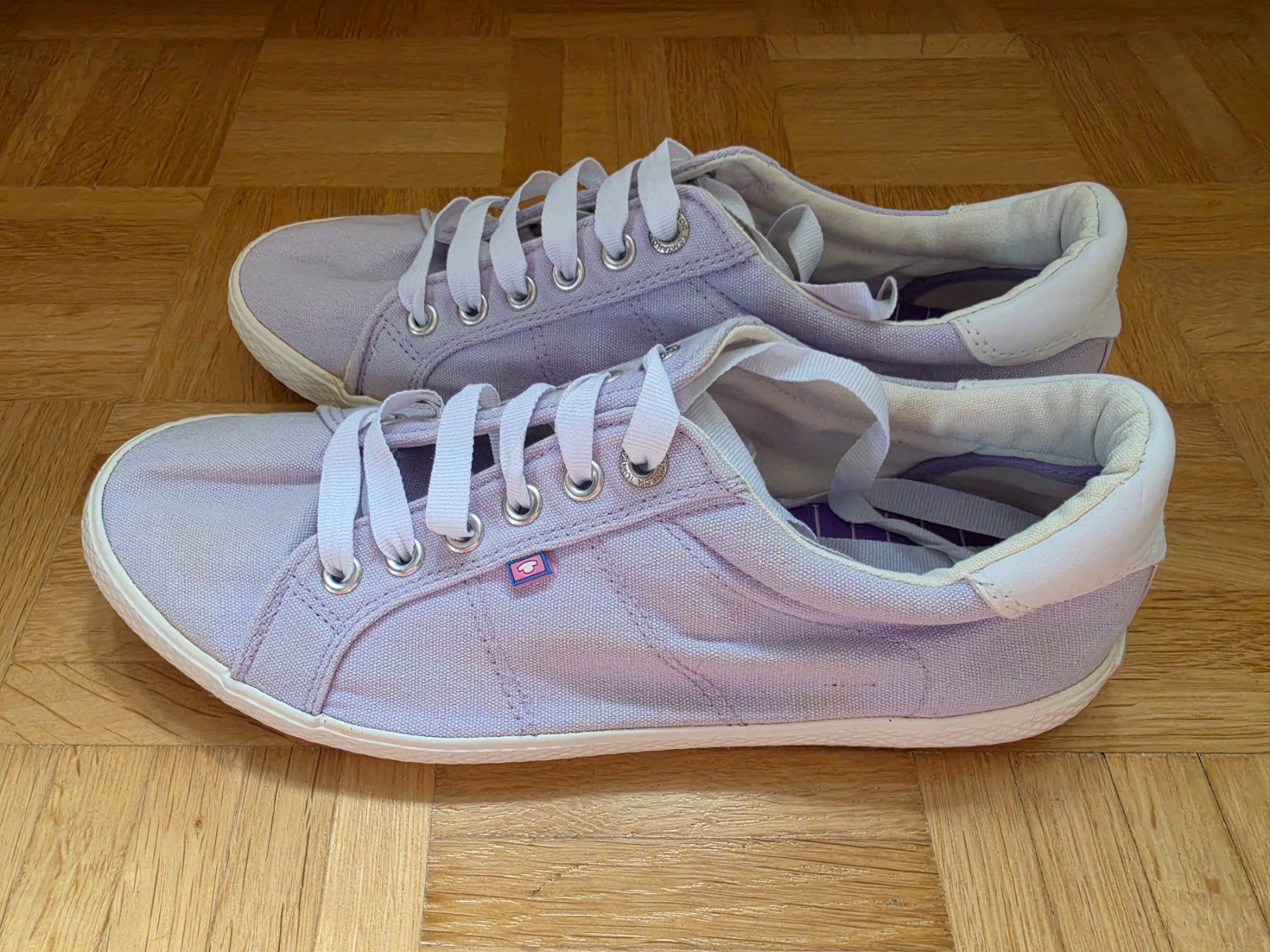 Tom Tailor Damenschuhe: Canvas Sneaker Tom Taylor Gr. 40 – Gebraucht aus Stäfa von flamingo_17 1