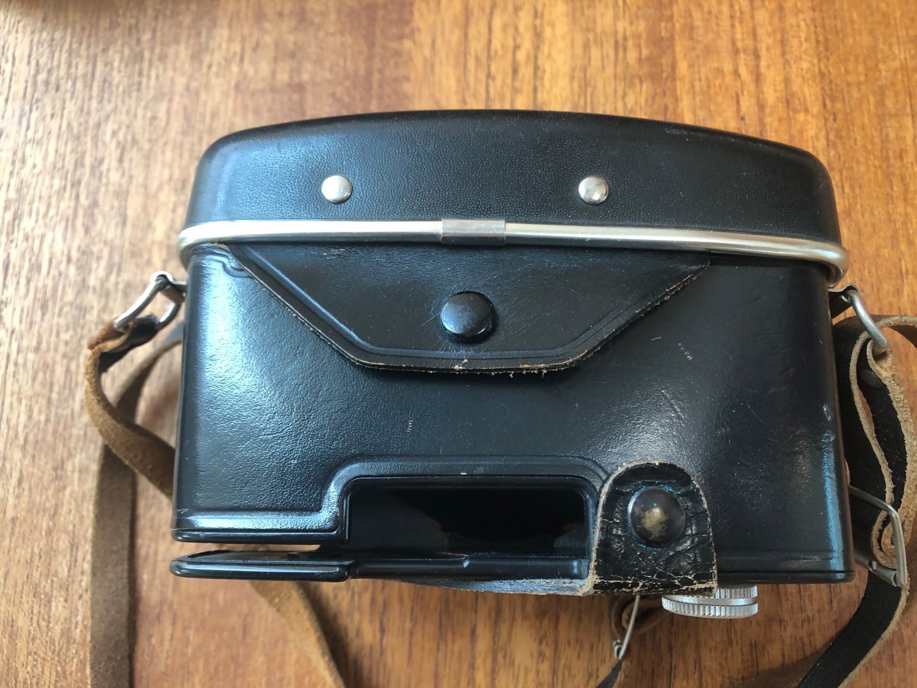 Borse: Agfa Leder Kameratasche mit Gurt gebraucht – Usato da Arlesheim venduto da leyRum4.5 2