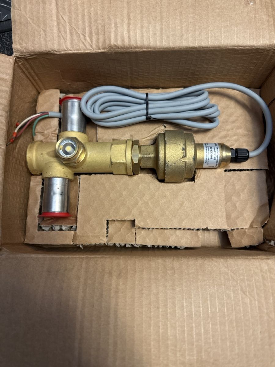Danfoss Electric Expansion Valve ETS 100B, Neu im Karton (Neu und ...